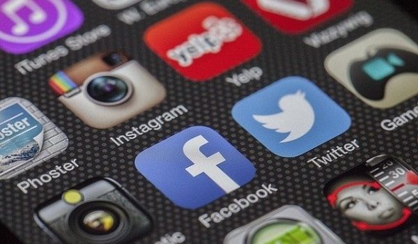 3 דרכים למקסם את הערך במדיה חברתית עם קידום אורגני בחינם
